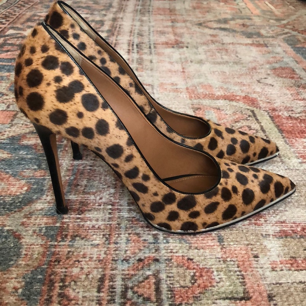 Givenchy Calf Hair Leopard Print Pumps 40